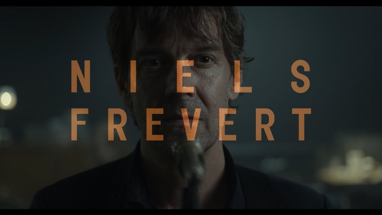 Niels Frevert - Putzlicht (Candy Bomber Session - offizielles Video)