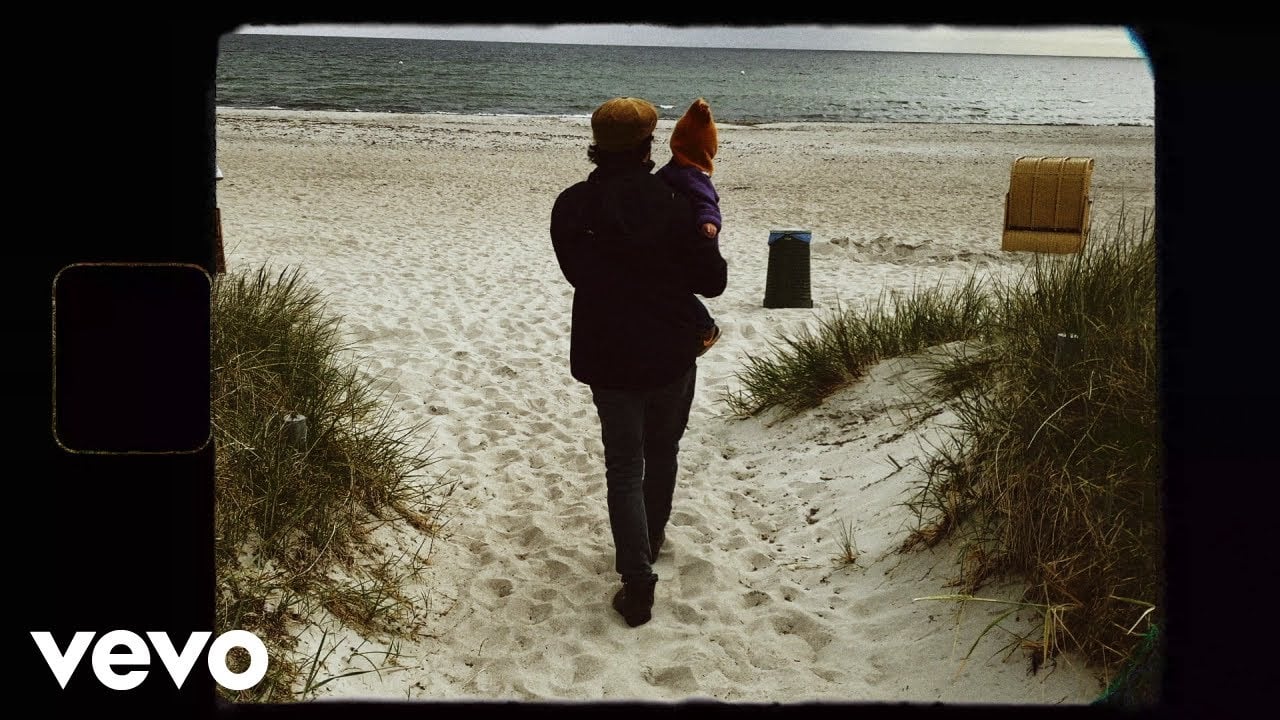 L'aupaire - Ocean Girl