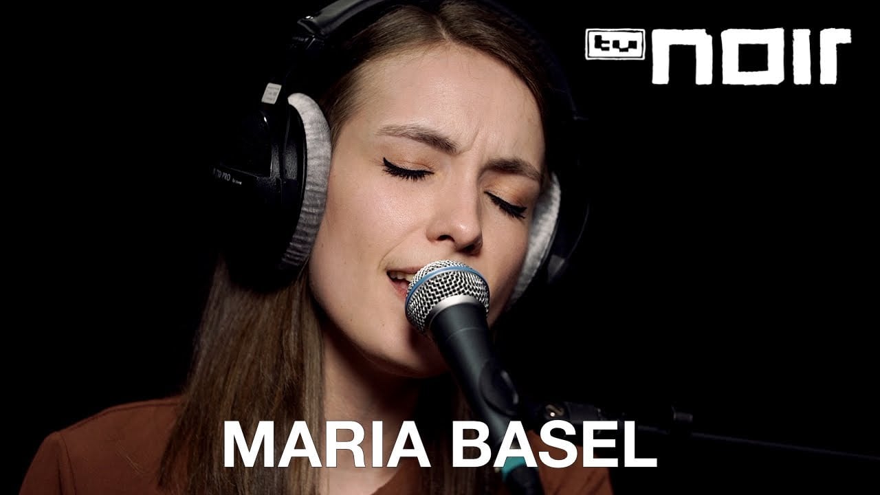 Maria Basel - Traveller (live im TV Noir Hauptquartier)
