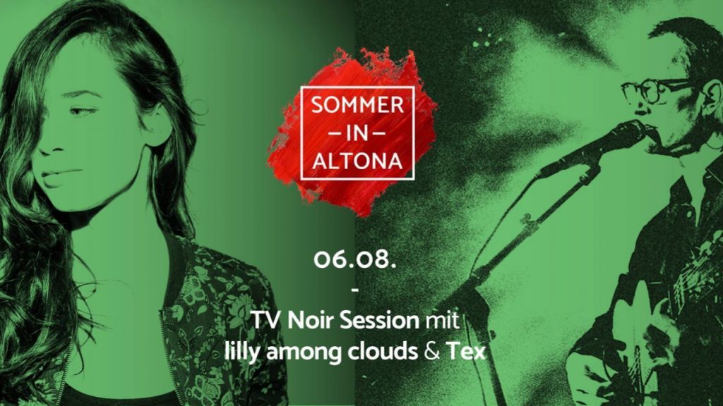 Tex & Lilly among clouds beim Sommer in Altona