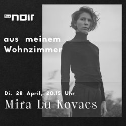 Mira Lu Kovacs "aus meinem Wohnzimmer" - "Ticket" für Livestream